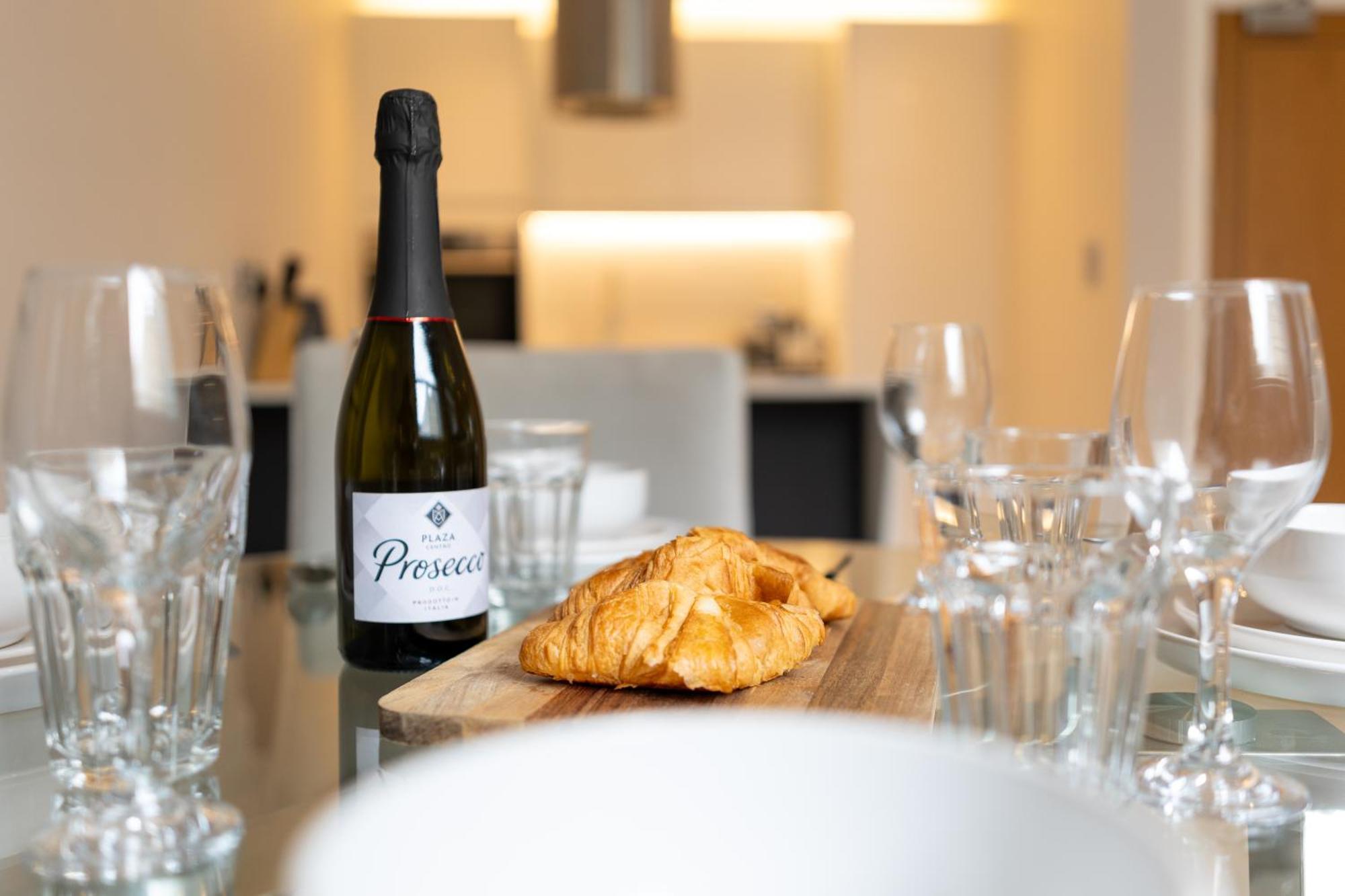 Exclusive Cardiff City Centre Apartment Exterior foto